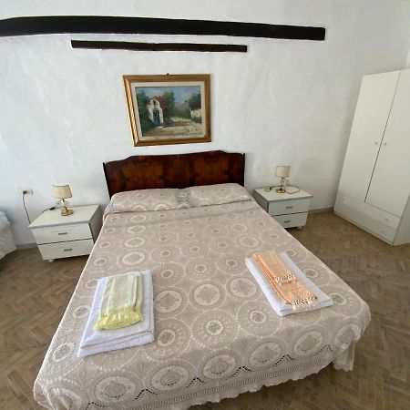 Appartamento Esinai 2 Siniscola Extérieur photo
