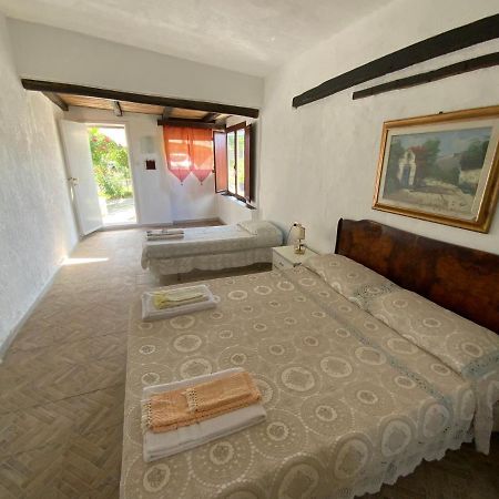 Appartamento Esinai 2 Siniscola Extérieur photo