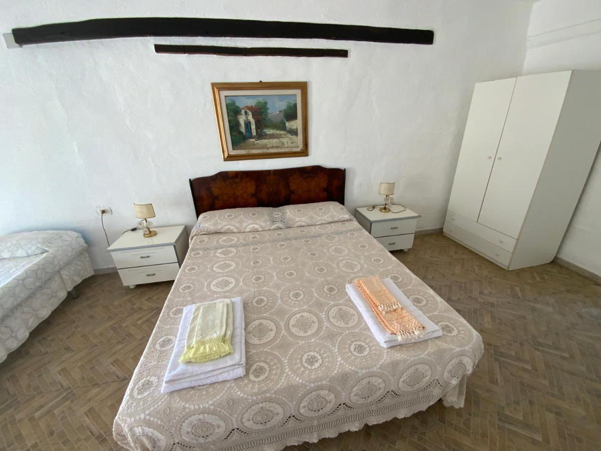 Appartamento Esinai 2 Siniscola Extérieur photo
